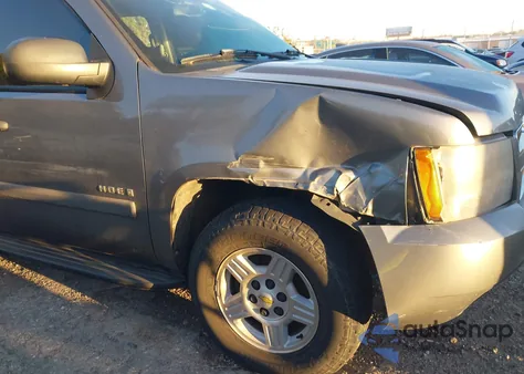 2007 Chevrolet Tahoe Ls из США, поврежденный, VIN 1GNFK13087R327295